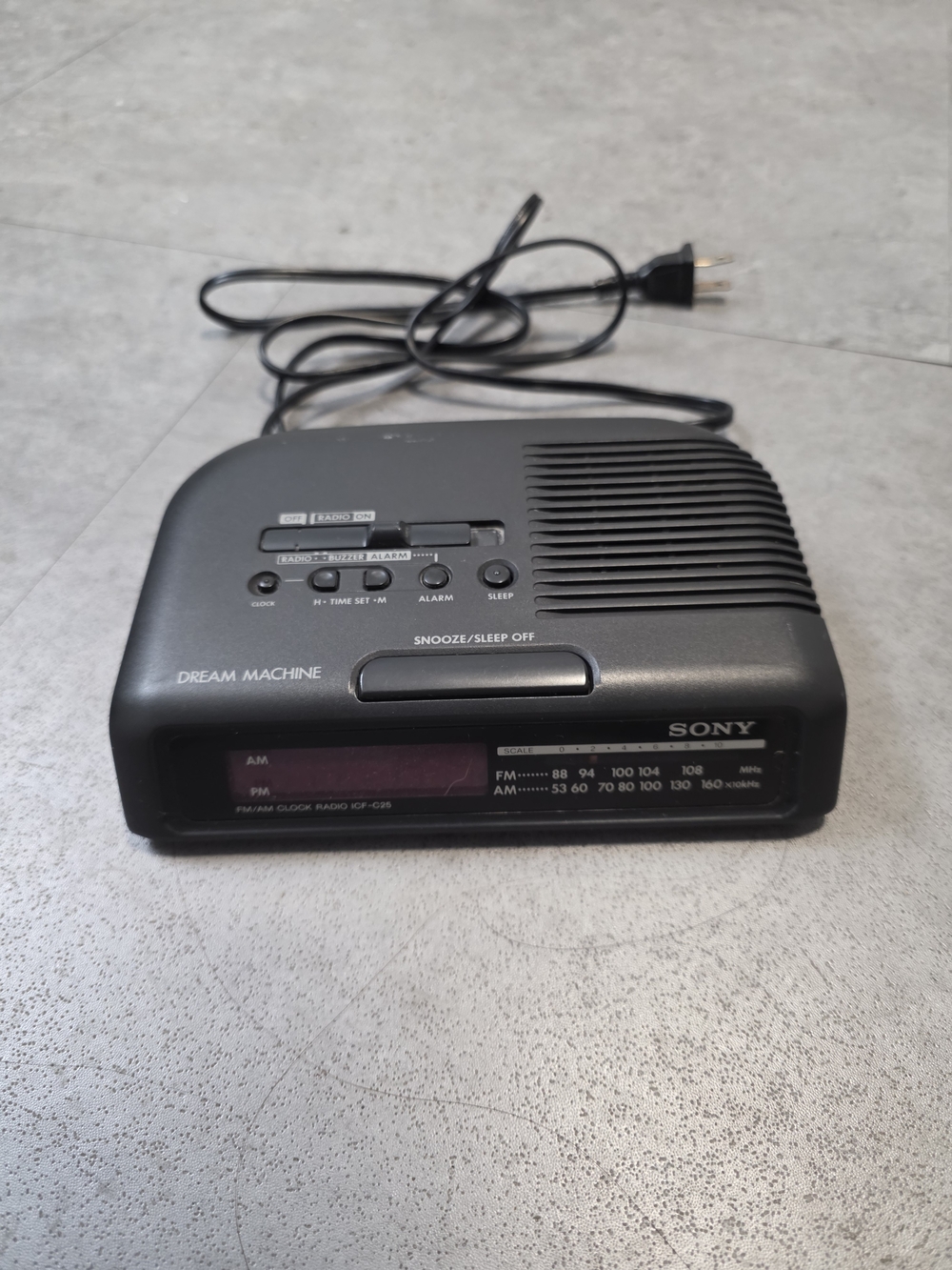 Vintage Sony Dream Machine ICF-C25 Alarm Clock Radio AM/FM Black Tested Works